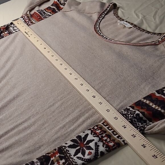 entro sz S fringed southwestern motif pullover top - Picture 6 of 9